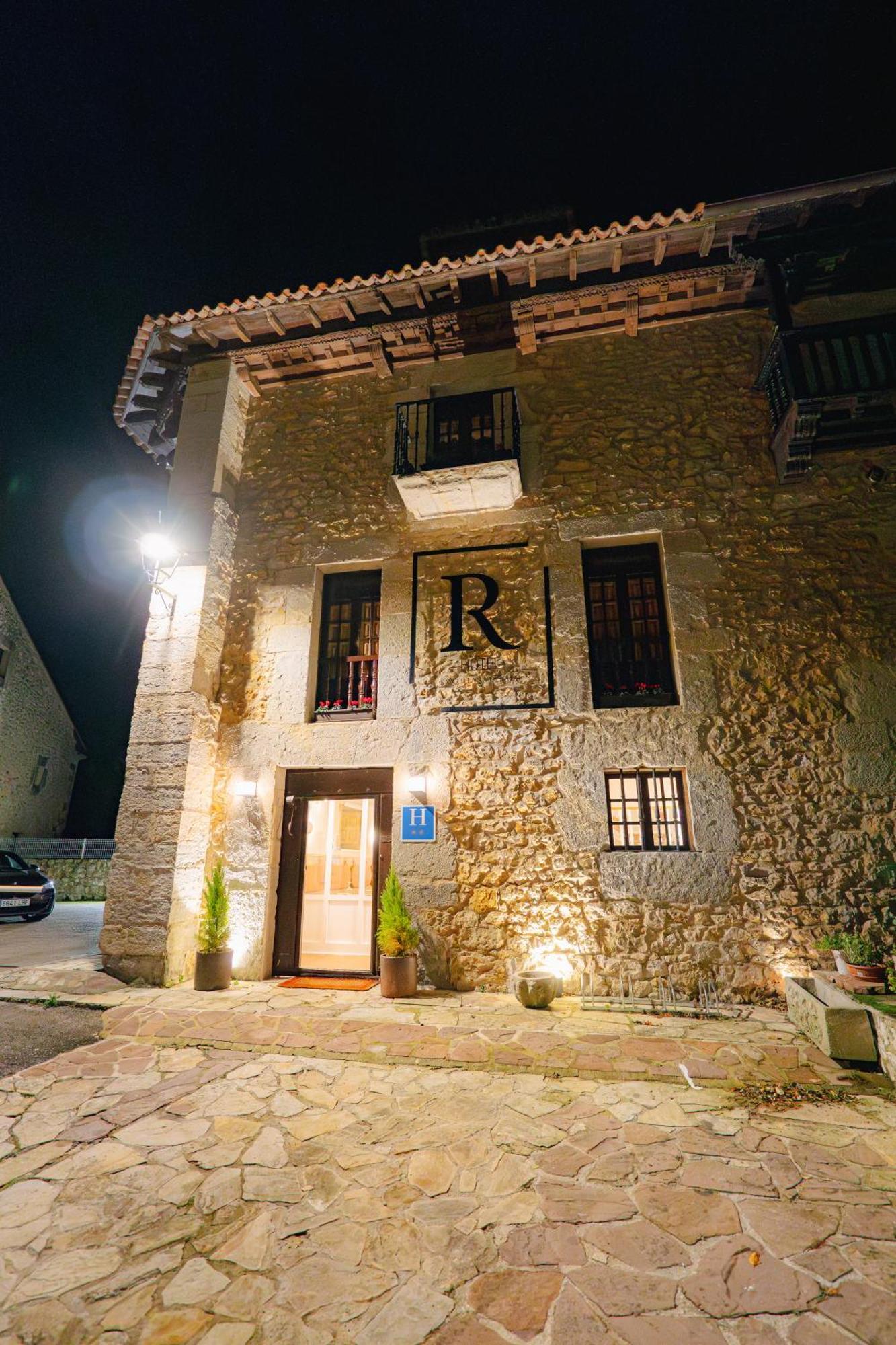 Hotel R Santillana Santillana del Mar Eksteriør bilde