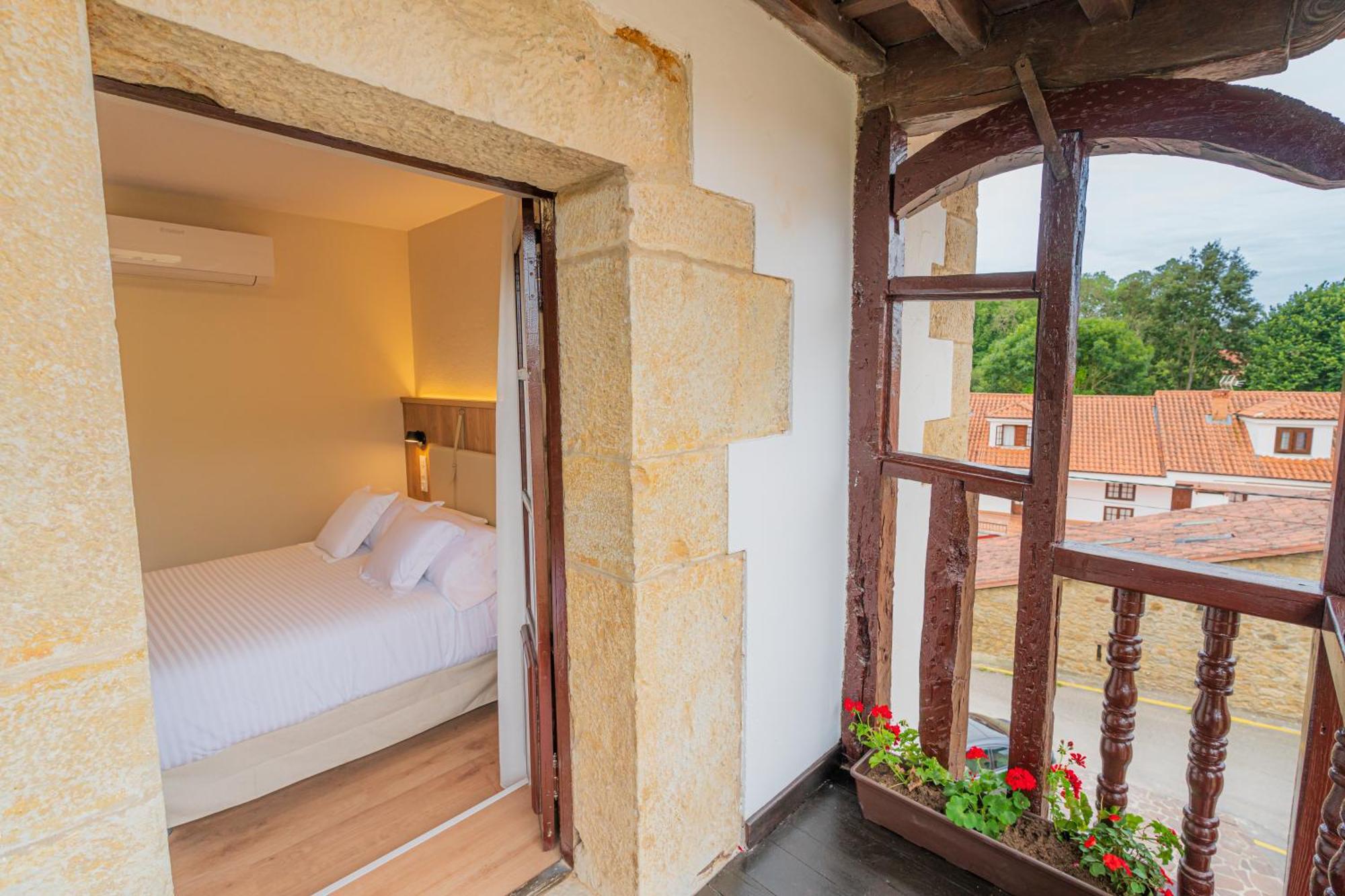 Hotel R Santillana Santillana del Mar Eksteriør bilde